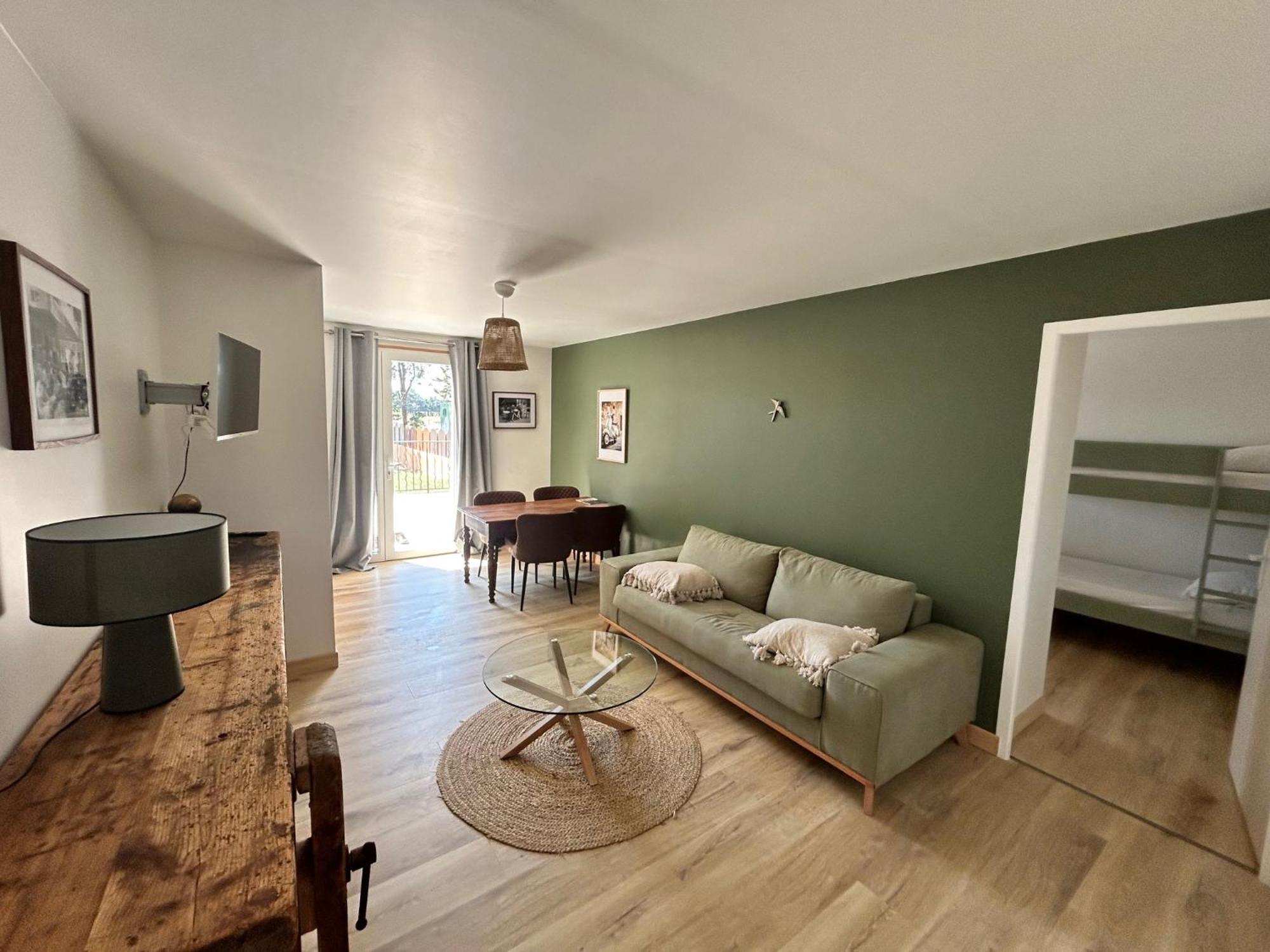 La Capucelle Bed & Breakfast Caderousse Bagian luar foto
